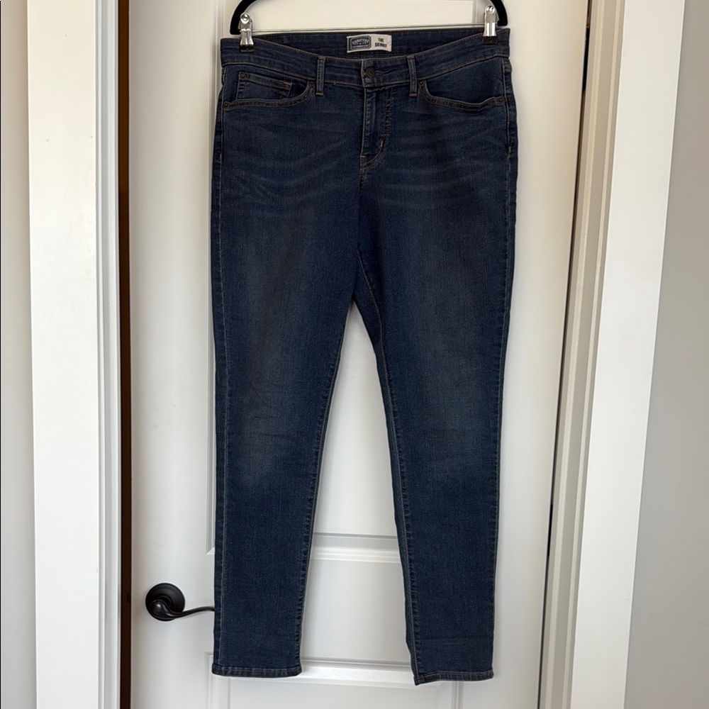 Levi's Signature Dark Blue Denim Jeans